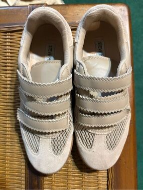 Steve Madden Tan Suede & Mesh Velcro Sneakers
